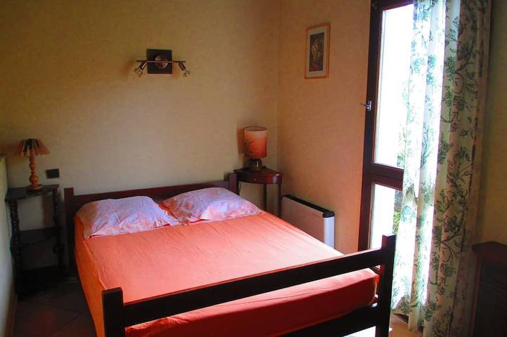 Gîte pour 6 personnes, avec terrasse, animaux acceptés à Cuxac-Cabardès - 2