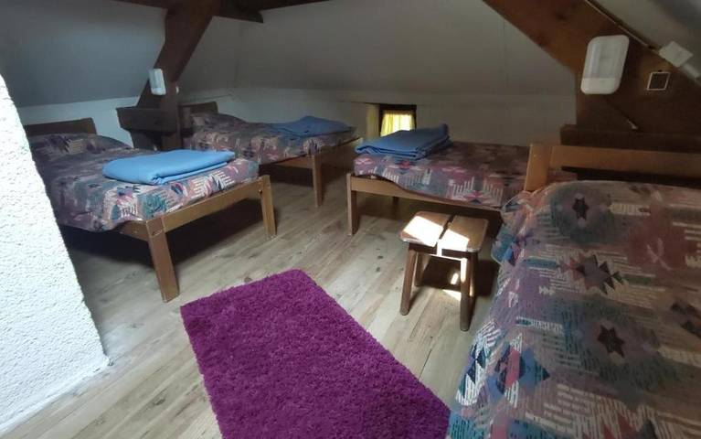 Parc de vacances pour 7 personnes, avec terrasse et jardin dans l' Aveyron - 4