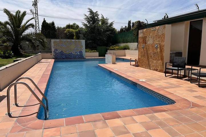 Holiday home for 3 people, with terrace and garden as well as hot tub - 1