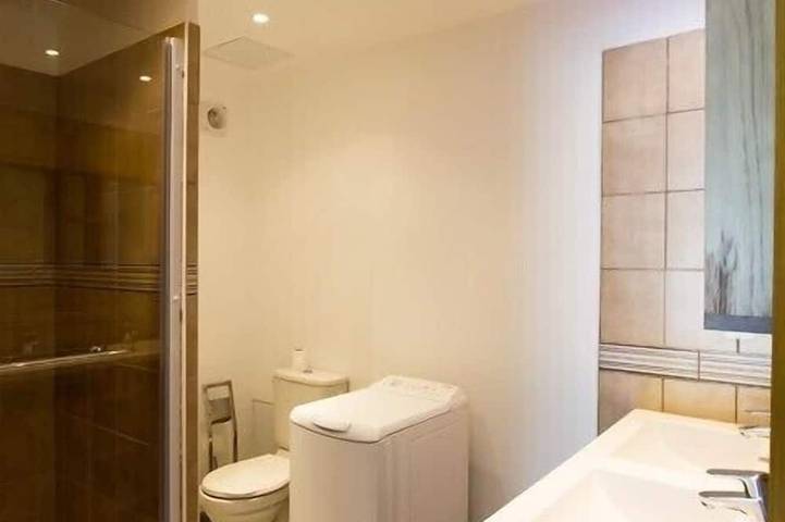 Gîte pour 4 personnes, avec terrasse dans Plage de La Garonne - 4