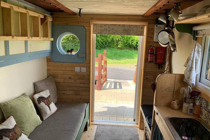 Log cabin for 4 people, with pets in Northern Ireland