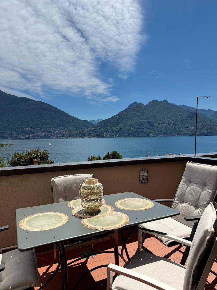 Ferienwohnung für 6 Personen, mit Terrasse und Seeblick in Comune di San Siro - 4