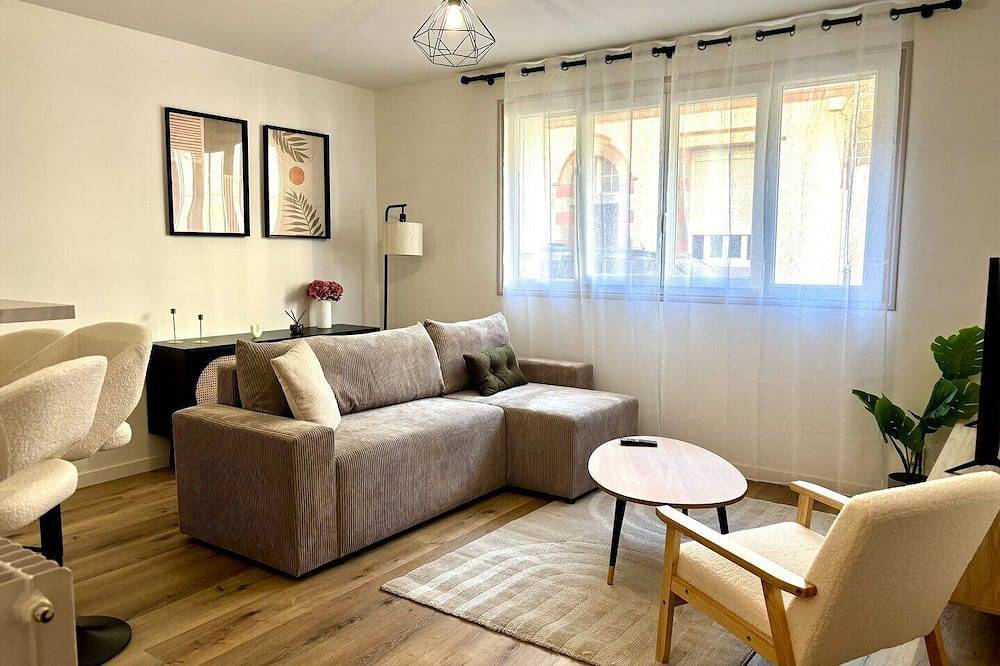 Entire apartment, Le Kleber - charming apartment in Saint-Brieuc, Côte de Goëlo