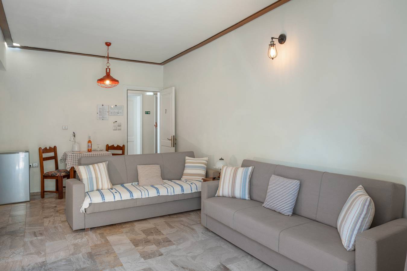 Bed and Breakfast 'Suite No 10' with Sea View, Wi-Fi and Air Conditioning in Kalymnos