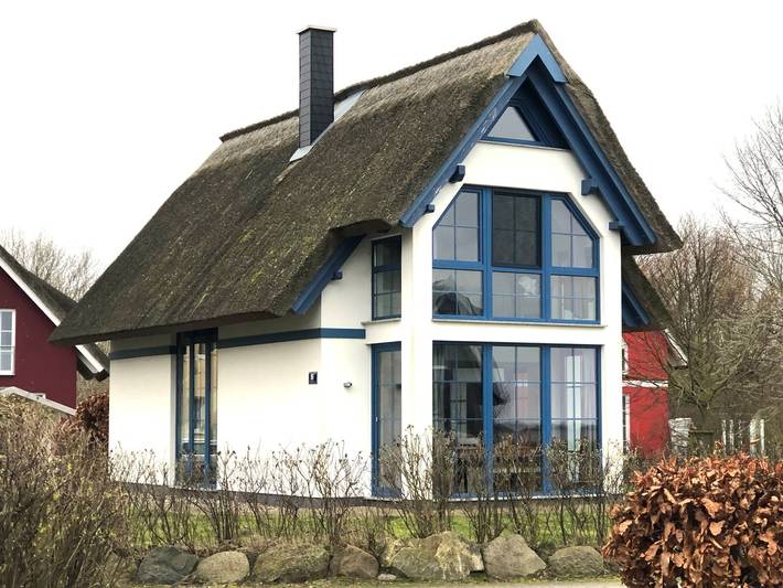 Ferienhaus für 4 Personen, mit Seeblick und Sauna sowie Terrasse, mit Haustier auf Rügen - 4