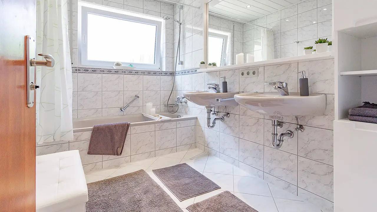 Ganze Ferienwohnung, Ferienwohnung für 6 Personen (116 m²) in Meersburg in Meersburg, Region Bodensee-Oberschwaben