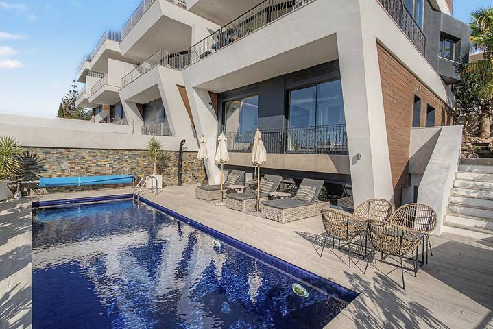 Villa 'Luxury Modern  Sea View Nerja' with Sea View, Wi-Fi and Air Conditioning in Nerja, Costa del Sol