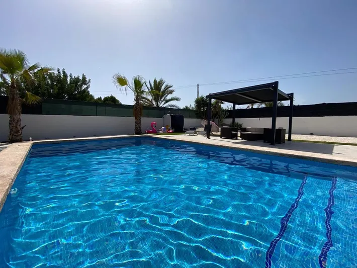 Chalet para 7 personas, con jardín y terraza además de piscina y vistas - 1