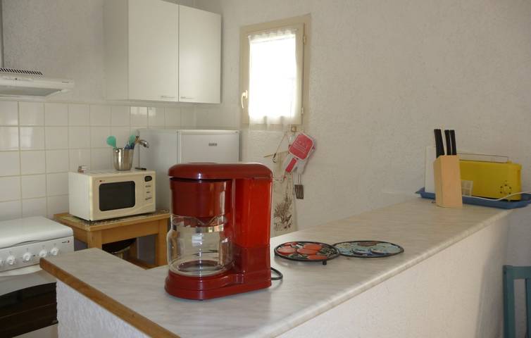 Gîte pour 4 personnes, avec terrasse et piscine à Balazuc - 3