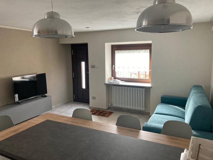 Location de vacances pour 4 personnes, avec vue ainsi que jardin et terrasse, animaux acceptés à Saint-Christophe - 3