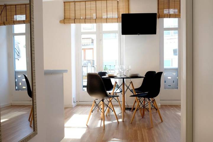 Apartamento para 3 personas, con vistas y balcón en Playa de Levante