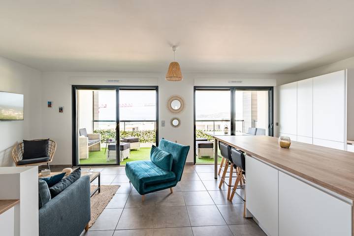 Gîte pour 5 personnes, avec balcon et jardin à Pietrosella - 2