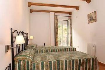 Casa Rural para 12 Personas en Cortes de la Frontera, Provincia de Málaga, Foto 3