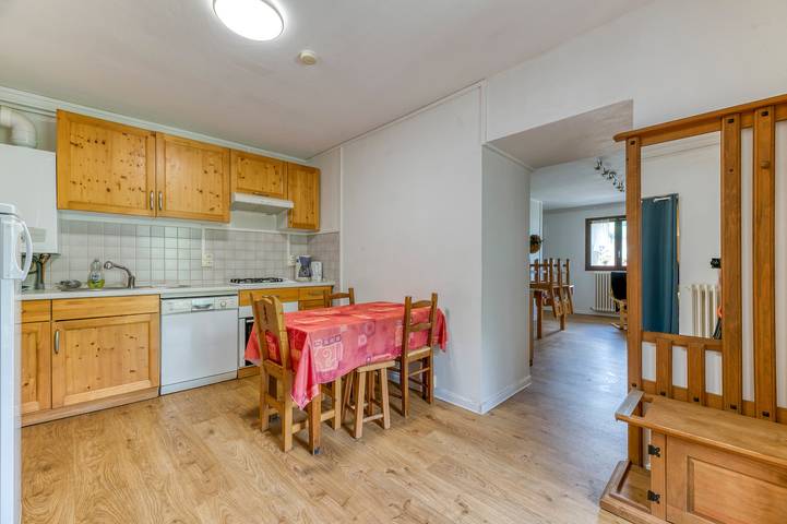 Chalet pour 5 personnes, avec jardin et balcon dans l' Isère - 2