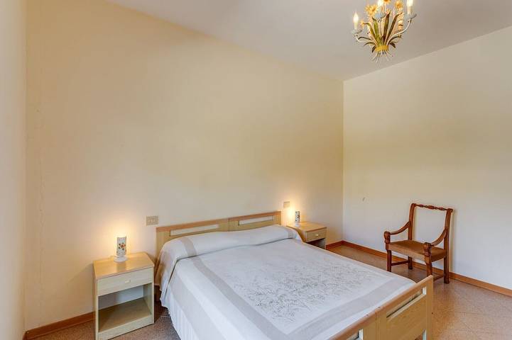 Gîte pour 6 personnes, avec piscine et jardin, animaux acceptés à Tuoro sul Trasimeno - 4