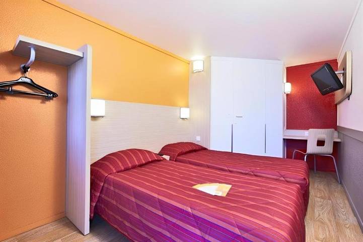Hôtel pour 2 personnes, avec Terrasse et Jardin à Proville