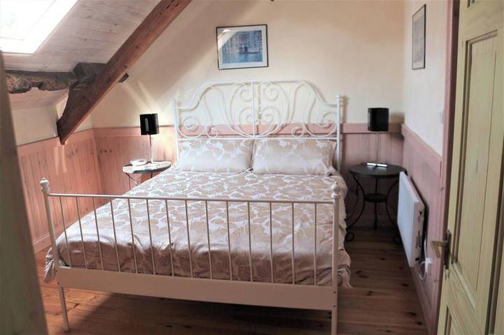 Location de vacances pour 4 personnes, avec jardin et piscine à Néhou - 4