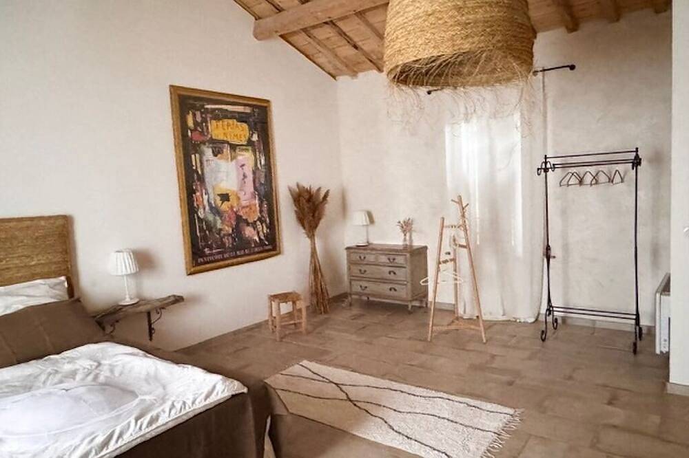 Camargue, authentic and refined charm in Gallician, Vauvert