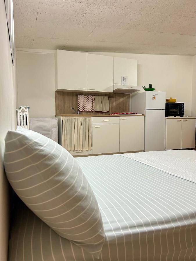 Appartamento intero, Casa vacanza con terrazza secondo piano in Laterza, Provincia di Taranto