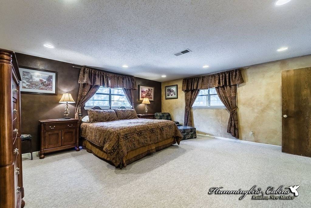 Grand Elk: \"Lebe groß am Grand Elk!\" Mit Whirlpool. Haustierfreundlich. in Alto, Ski Apache