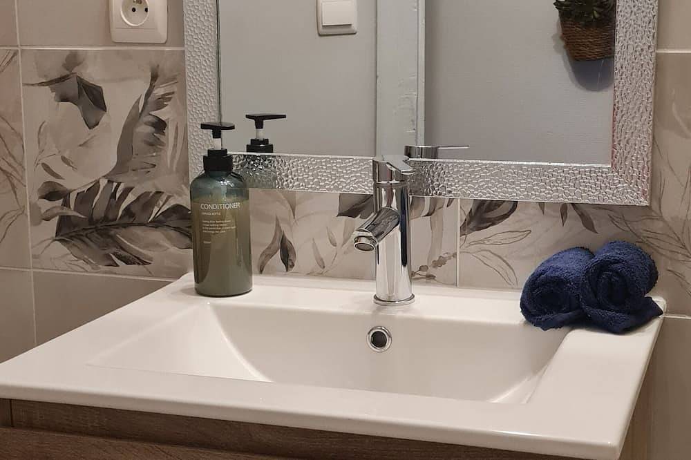 Entire apartment, Studio Familial en Centre-ville à 5 Minutes du Château de Blois in Blois, Blois region