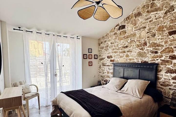 Gîte pour 4 personnes, avec jardin et jacuzzi à Port-Saint-Père - 2