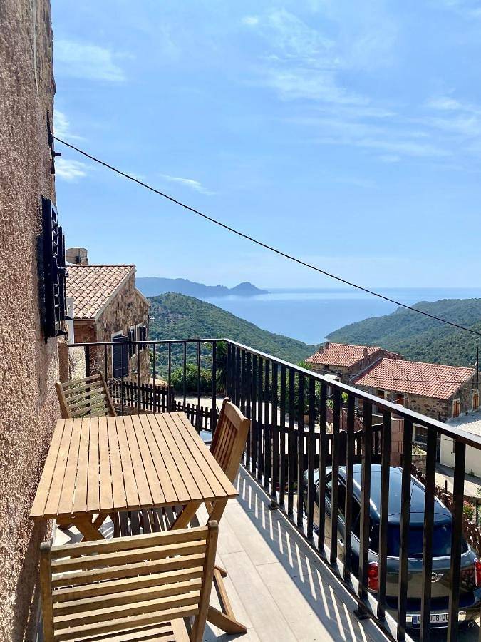 Appartement entier, Studio Terrasse Vue Mer Clim Wifi Parking in Partinello, Région d'Ajaccio