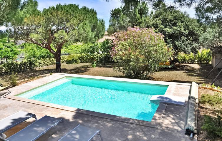 Ferienhaus für 6 Personen, mit Terrasse und Pool in Gard - 2