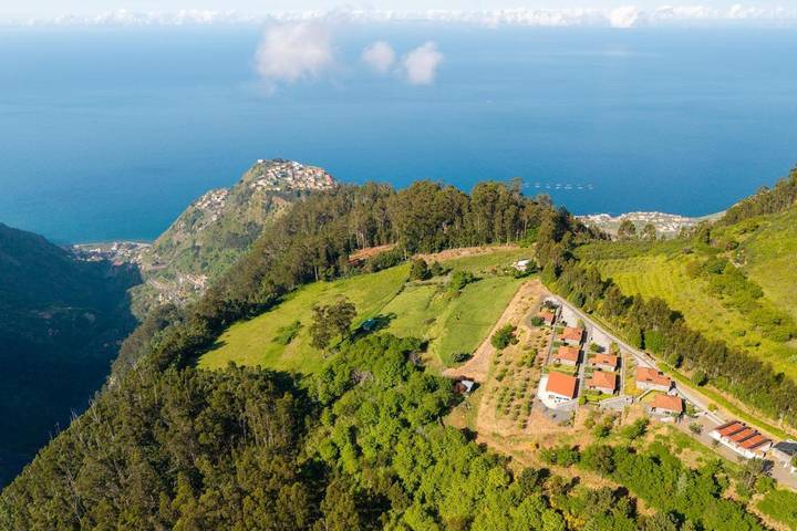 Maison d’hôte pour 3 personnes, avec jardin ainsi que piscine et jacuzzi sur l' Île de Madère - 2