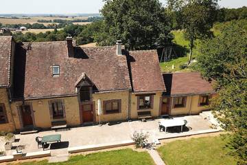 Gîte pour 12 personnes, animaux acceptés à Saint-Denis-d'Authou