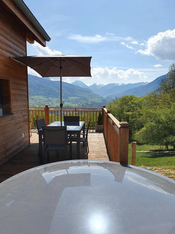 Gîte pour 4 personnes, avec Jacuzzi et Terrasse à Arith