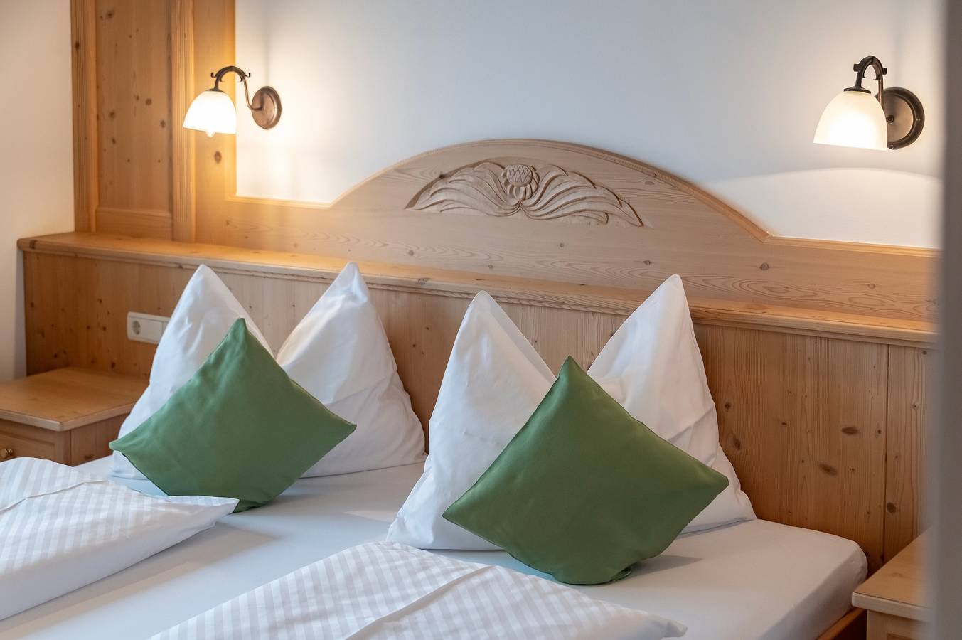 Ganze Wohnung, 'Residenz Diana Ferienwohnung 301' mit Bergblick, Balkon und Wlan in Terenten, Dolomiti Superski