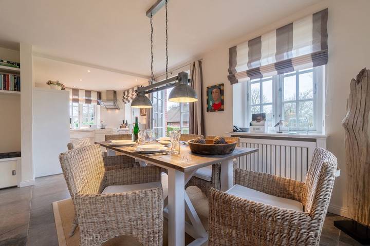 "Erleben Sie unvergesslichen Urlaub in der Reet Lodge auf Föhr!" in Nordfriesische Inseln (Schleswig-Holstein) (Schleswig-Holstein), Nieblum