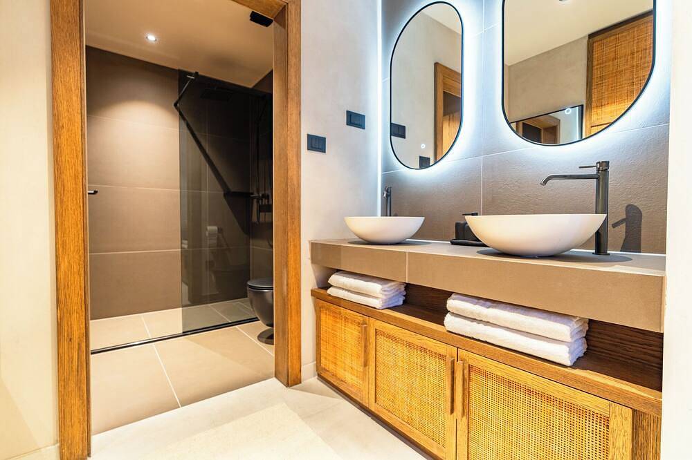 Moya Boutique Sleep - Sunset Bliss Suite 1 in Drvenik Mali and Veli