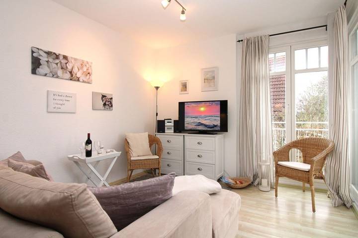 Ferienwohnung für 2 Personen, mit Balkon und Sauna in Kühlungsborn - 2