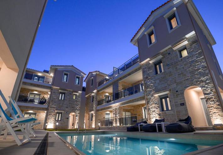 Ferienwohnung für 5 Personen, mit Garten und Ausblick sowie Pool