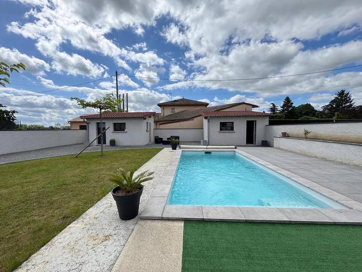 Appartement de vacances pour 2 personnes, avec Terrasse ainsi que Jardin et Piscine