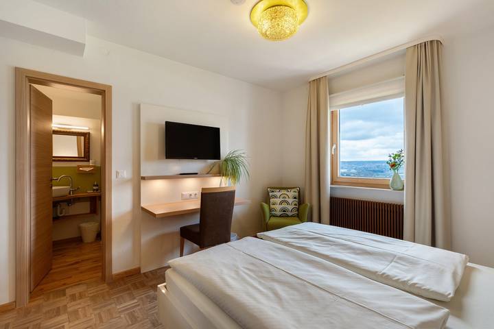 Chambre "Panorama" avec terrasse partagée, jardin partagé et Wi-Fi in Dornstetten, Forêt-Noire centrale