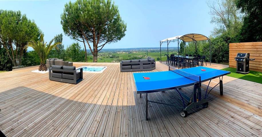 Location de vacances pour 12 personnes, avec piscine ainsi que jardin et vue, animaux acceptés à Monbazillac - 2