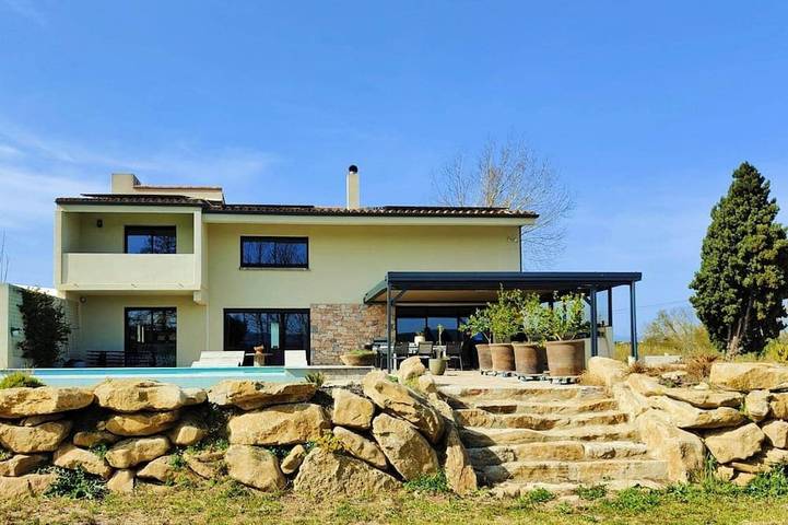 Villa pour 8 personnes, avec balcon et jardin - 1