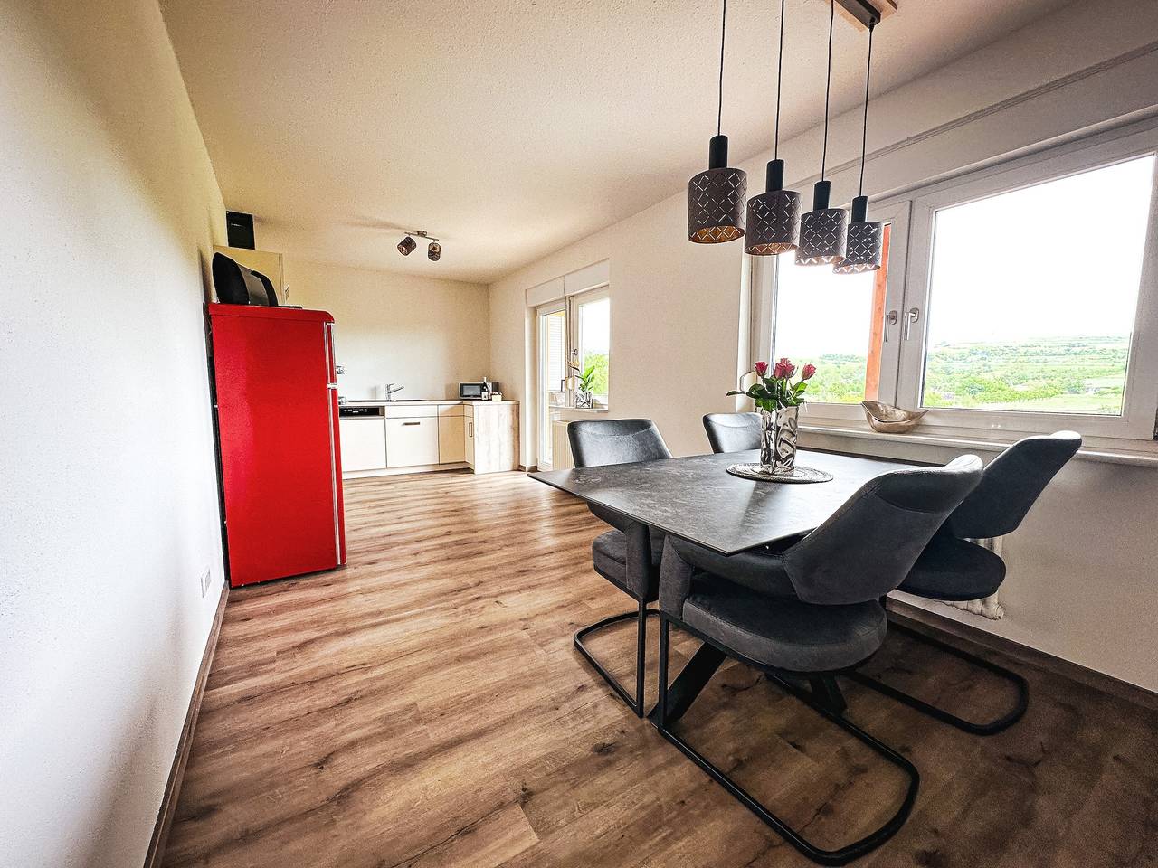 Ganze Wohnung, Ferienwohnung Eichert 55qm mit Balkon und Wlan in Sasbach am Kaiserstuhl, Kaiserstuhl