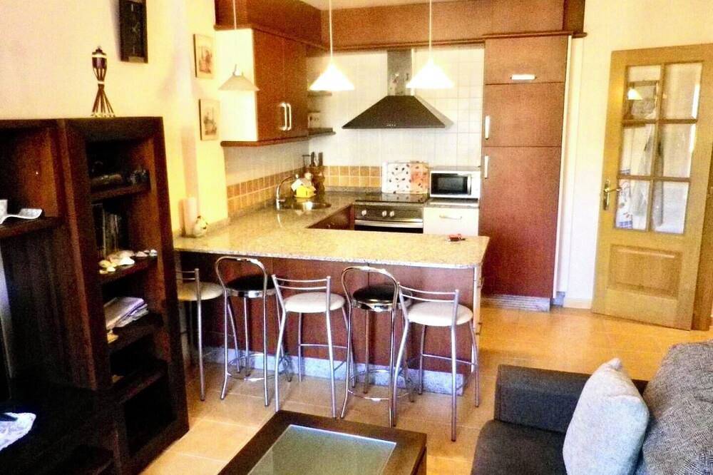 Entire apartment, Penthouse 5 minutes from everywhere. Ideal house for families with pets in Viveiro, Galician Coast