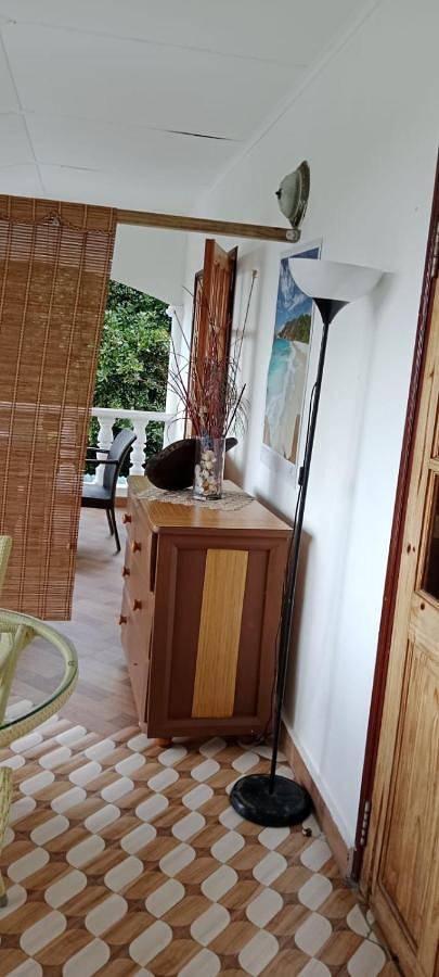 Location de vacances pour 8 personnes, avec balcon ainsi que vue et jardin dans Takamaka - 4