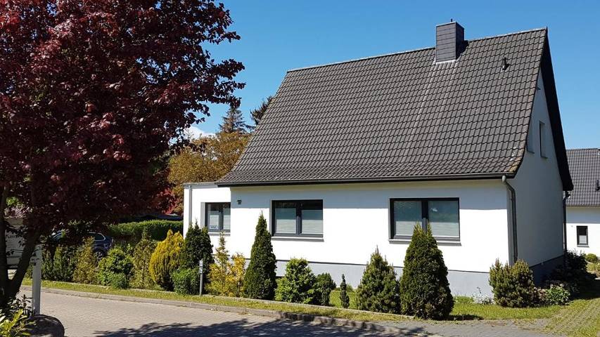 Ferienhaus für 7 Personen, mit Garten und Sauna sowie Ausblick in Binz - 2