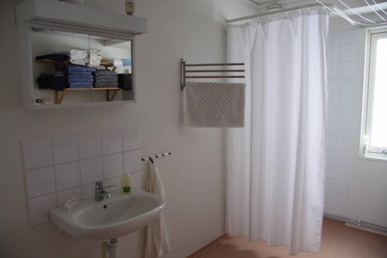 Ganze Wohnung, Miniapartment für Zwei 10 Minuten ausserhalb von Umeå in Umea, Västerbotten