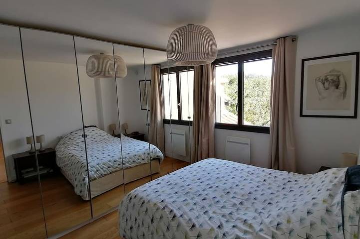 Location de vacances pour 10 personnes, avec jardin à Grans - 2