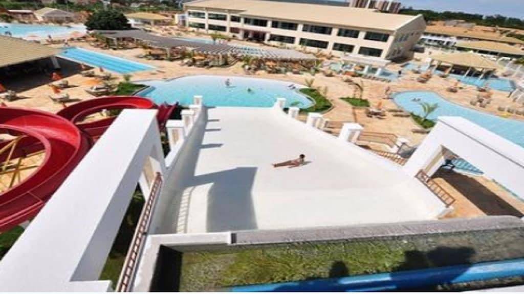 Ganze Wohnung, Lacquas diroma Iii Apt mit 3 Suiten, mit 2 Stellplätzen. in Caldas Novas, Goiás (Bundesstaat)