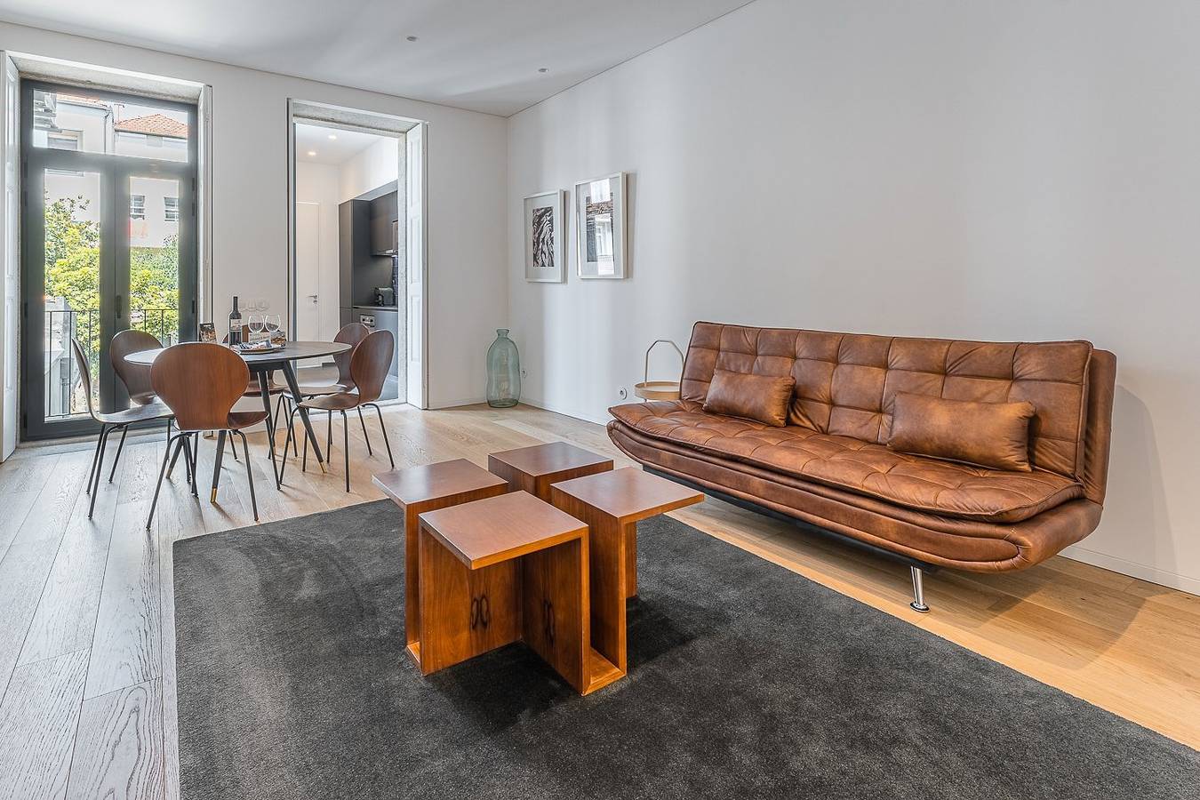 Ganze Wohnung, Ferienwohnung für 4 Personen mit Balkon in Historische Stadt Porto, Porto