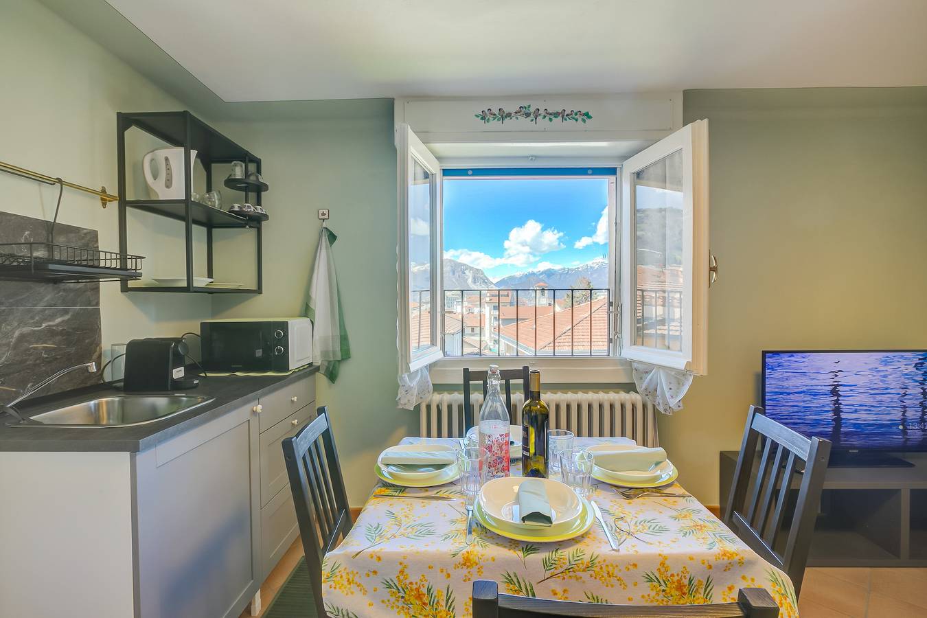 Ganze Wohnung, Petit Bijou De Stresa 2 Steps From Lake in Stresa, Comune di Stresa