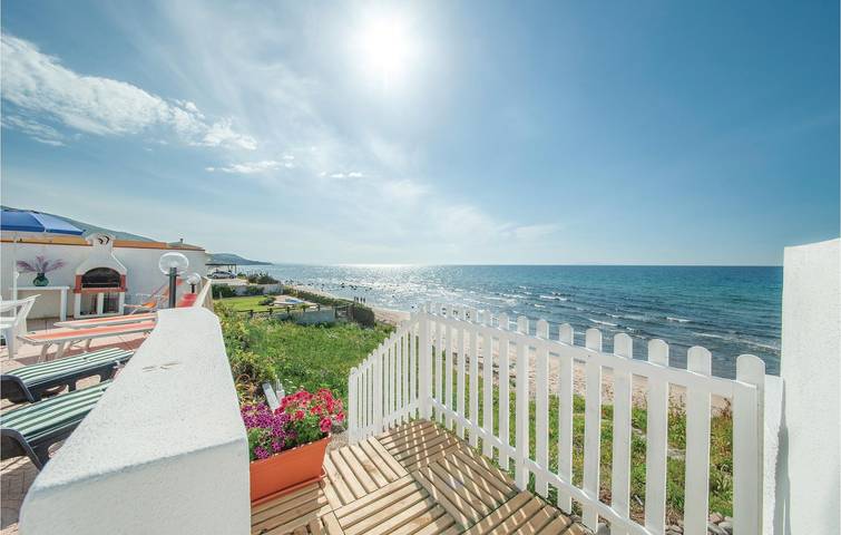 Appartamento di 130 m² con terrazza e Internet in Lu Bagnu, Castelsardo